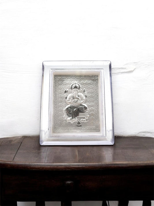999 Pure Silver Ganesh Car Dashboard Frame – Divine Ganesha Idol for Car, Spiritual Gift, Handcrafted