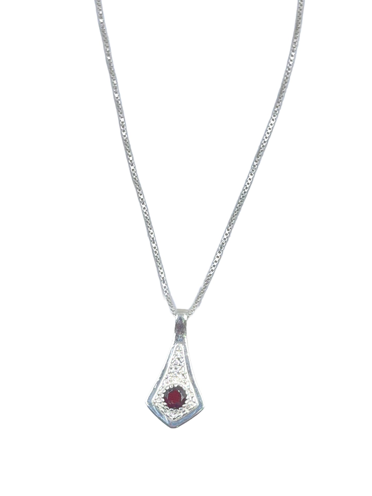 Metal Carats 925 Sterling Silver Garnet Hammer Pendant | Women | Natural Gemstone | Light weight