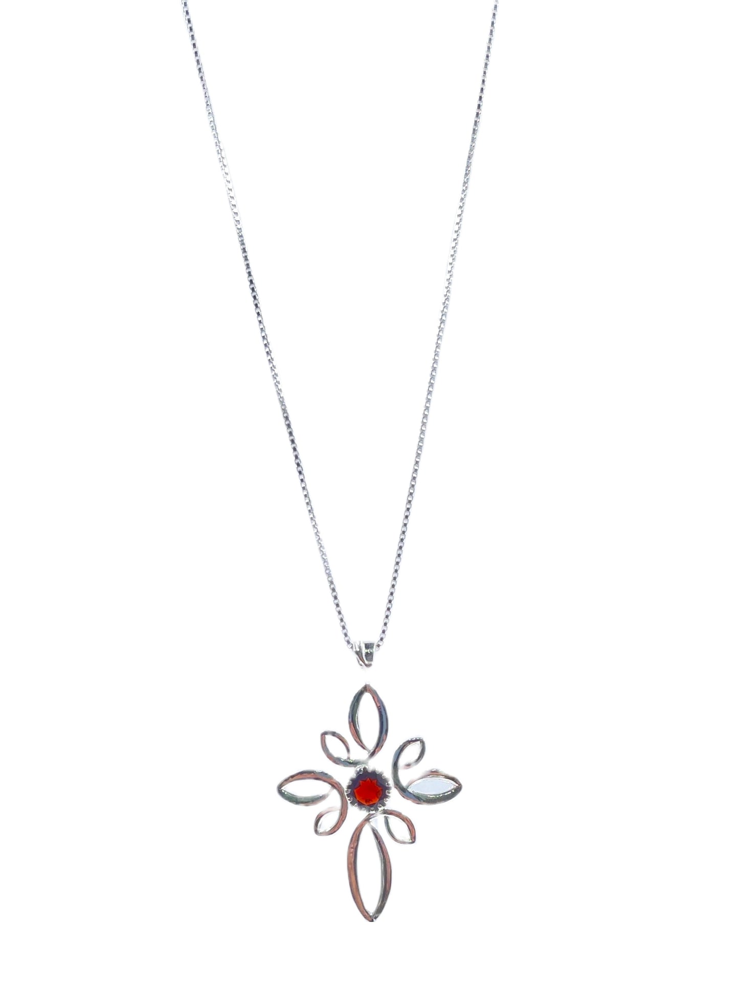 METALCARATS Metal Carats 925 Sterling Silver Flower Round Garnet Pendant with chain | Women | Natural Gemstones | Hallmark