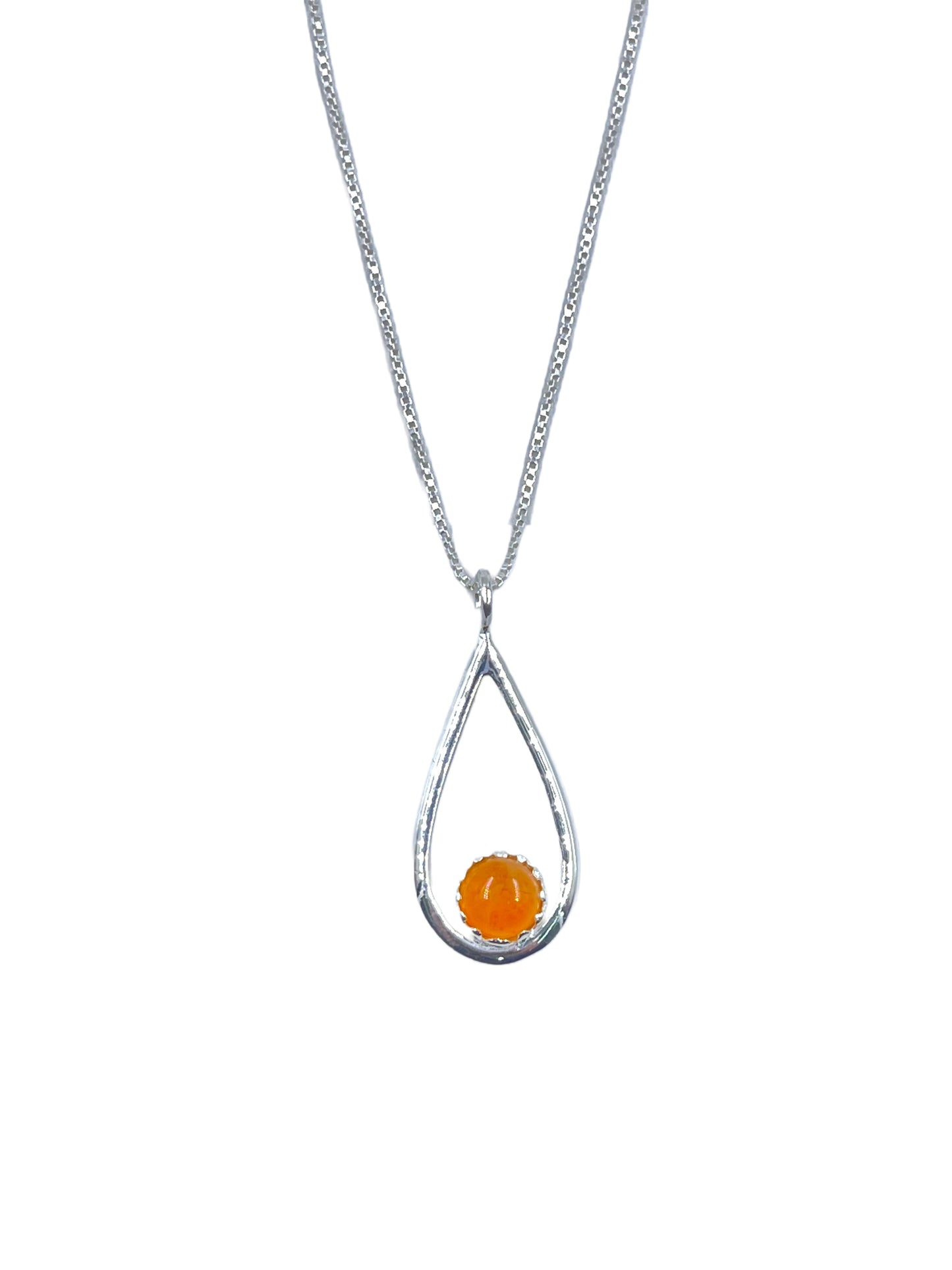 METALCARATS Metal Carats 925 Sterling Silver Round Cabochon Carnelian Pendant | Pear Shaped Pendant | Natural Gemstones | Women