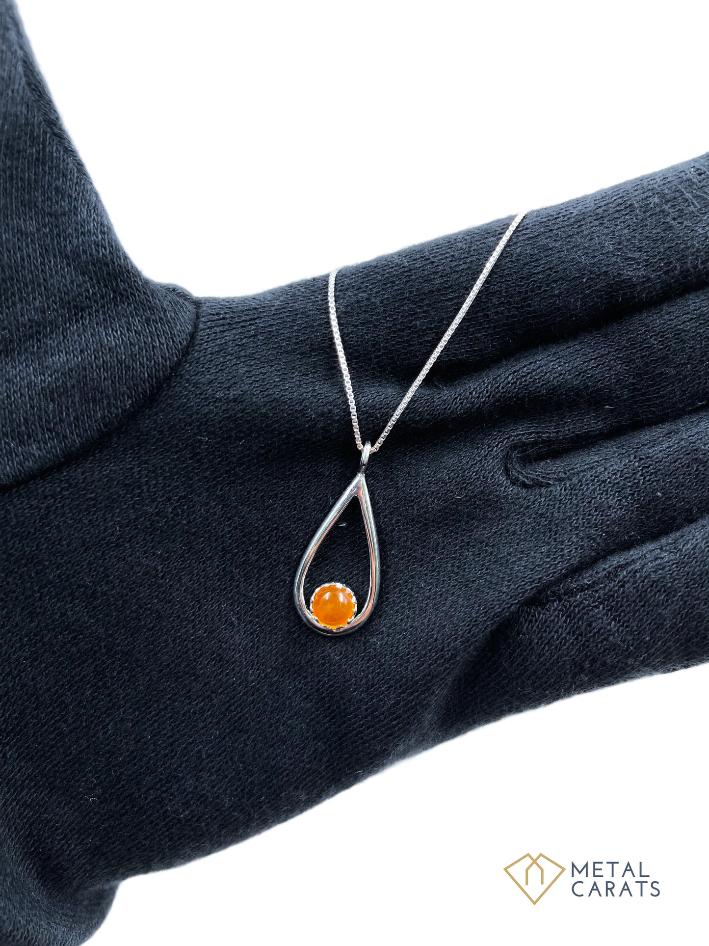 METALCARATS Metal Carats 925 Sterling Silver Round Cabochon Carnelian Pendant | Pear Shaped Pendant | Natural Gemstones | Women