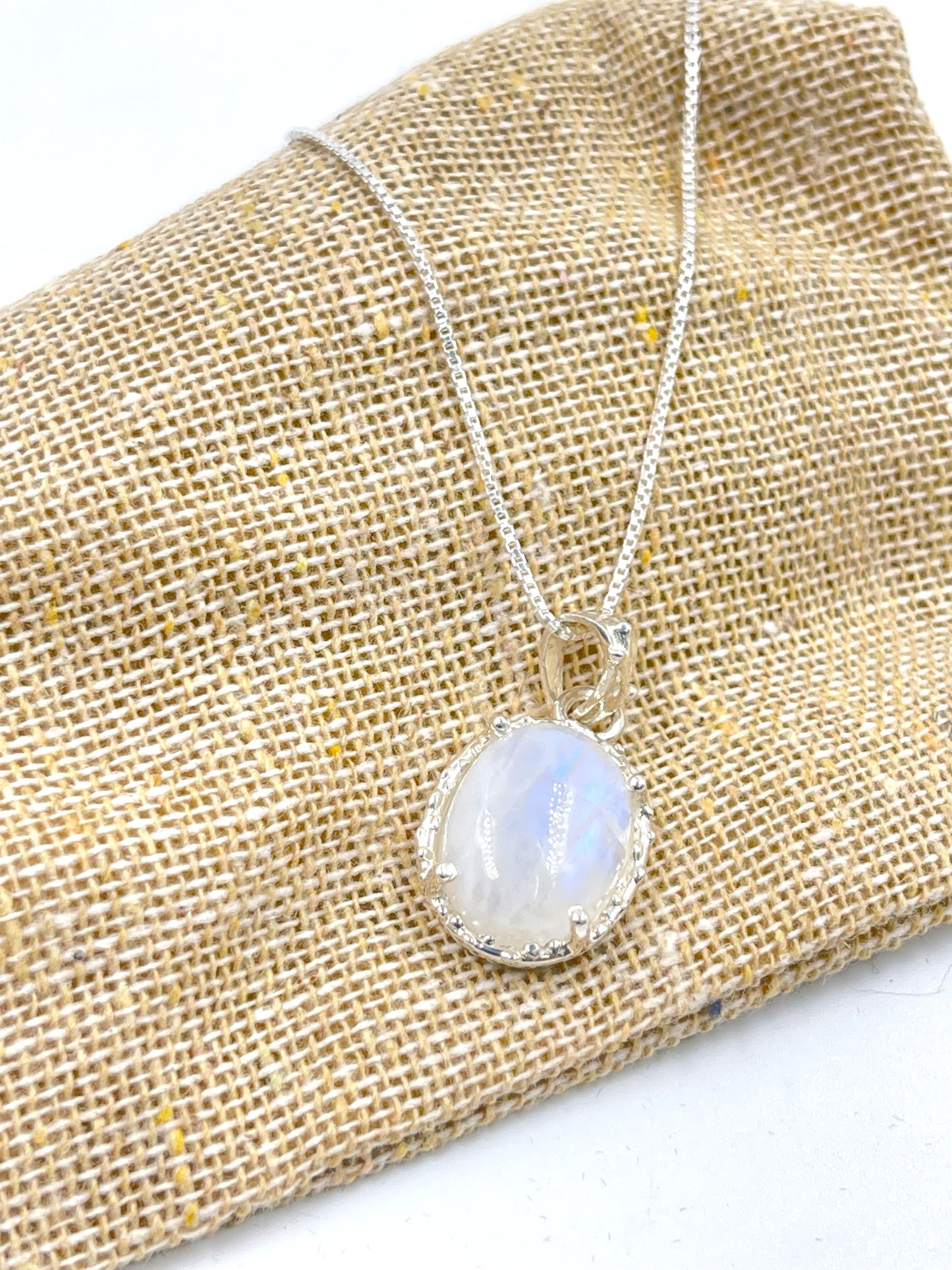 Metal Carats 925 Sterling Silver Rainbow Moonstone Pendant | Natural Gemstones | for Women | With Chain