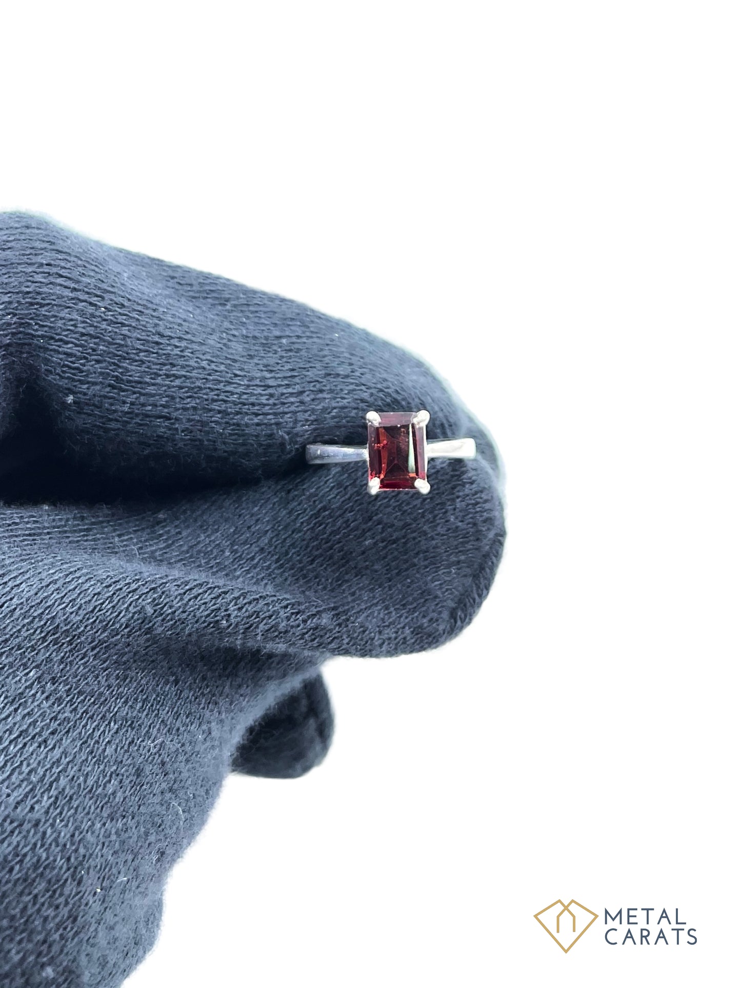 Metal Carats Almandine Garnet Rectangular Ring in 925 Sterling Silver | Women | Garnet